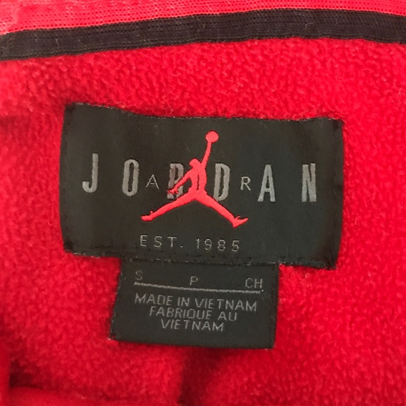 NWOT NIKE JORDAN MEN RED FLEECE HOODIE SIZE S - Picture 3 of 7